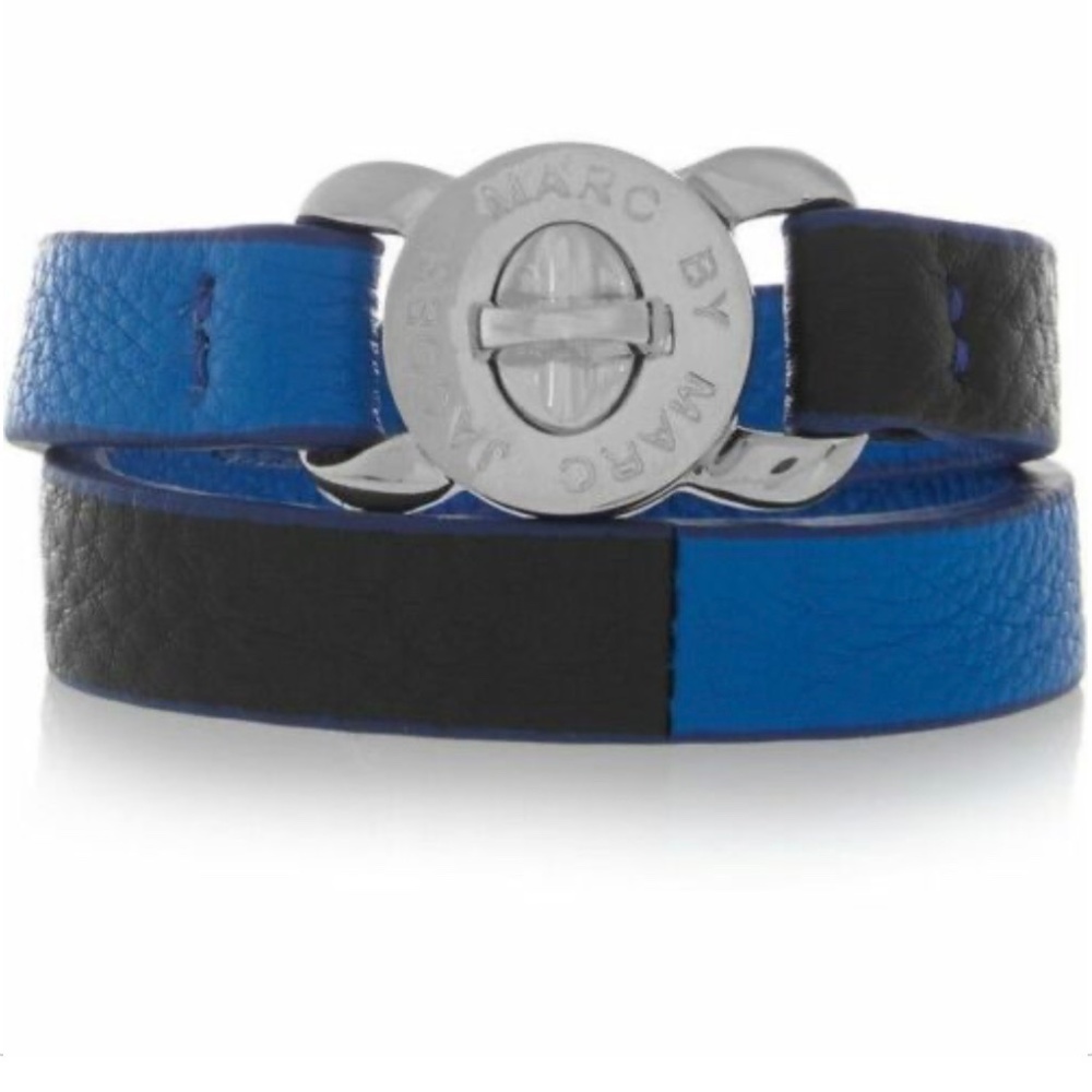 MARC JACOBS 'Turnlock - Katie' Leather Wrap Bracelet electric Blue NWT